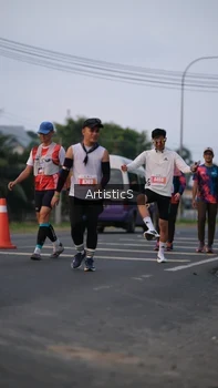 Runner Photo 4749794
