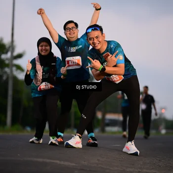 Runner Photo 4749875