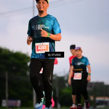 Runner Photo 4749918