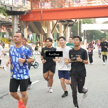 Runner Photo 4749920
