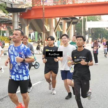 Runner Photo 4749941