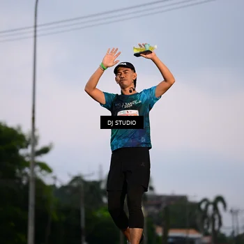 Runner Photo 4749977