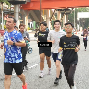 Runner Photo 4749998
