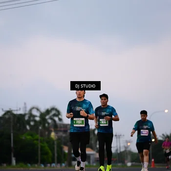 Runner Photo 4750012