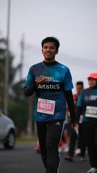 Runner Photo 4750025
