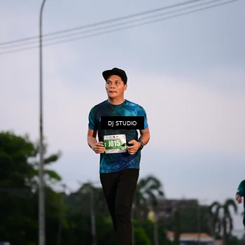 Runner Photo 4750057