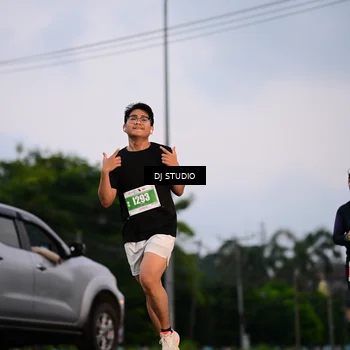 Runner Photo 4750203