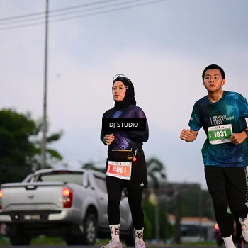 Runner Photo 4750218