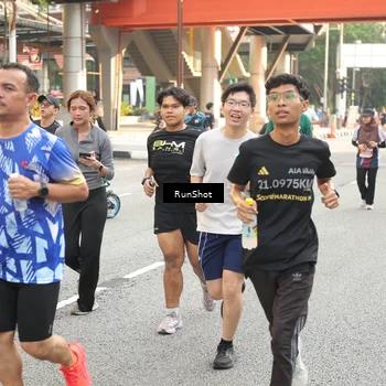 Runner Photo 4750224