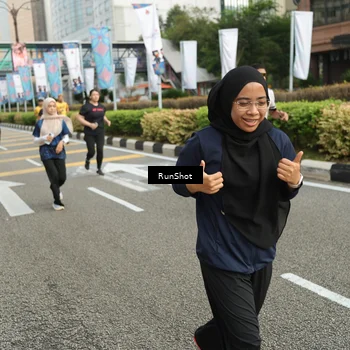Runner Photo 4750276