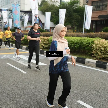 Runner Photo 4750307