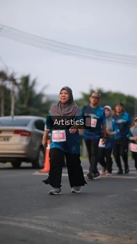 Runner Photo 4750315