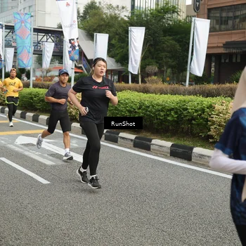 Runner Photo 4750331