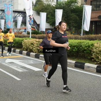 Runner Photo 4750340