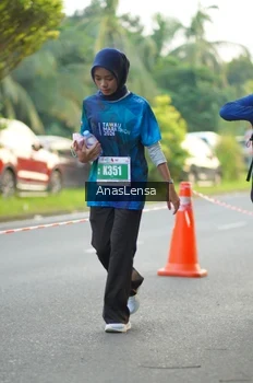 Runner Photo 4750368