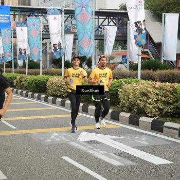 Runner Photo 4750394