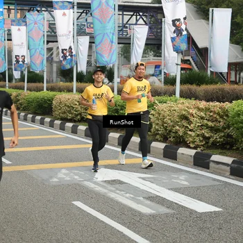 Runner Photo 4750397