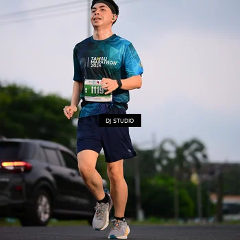 Runner Photo 4750406