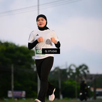 Runner Photo 4750467