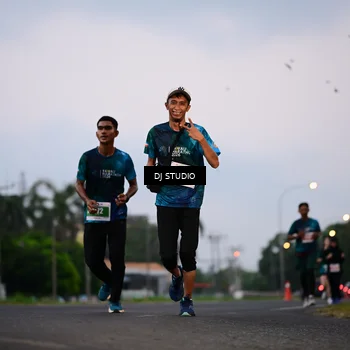 Runner Photo 4750477