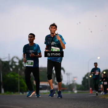 Runner Photo 4750497
