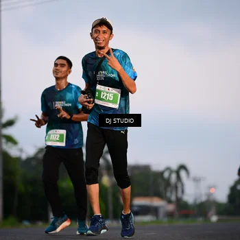 Runner Photo 4750517