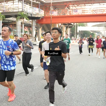 Runner Photo 4750543