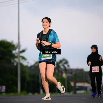Runner Photo 4750612