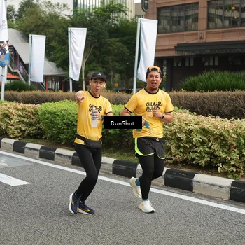 Runner Photo 4750613