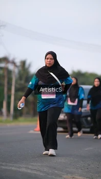 Runner Photo 4750624