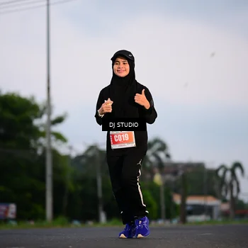 Runner Photo 4750644
