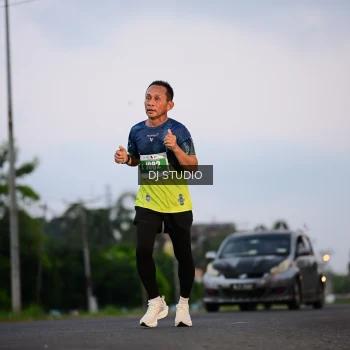 Runner Photo 4750670