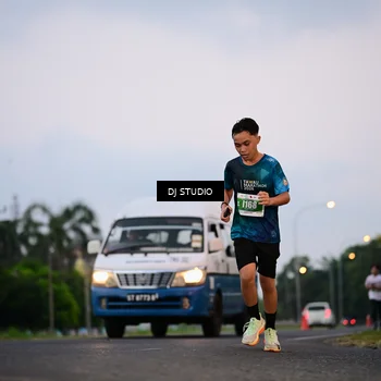 Runner Photo 4750682