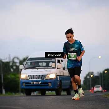 Runner Photo 4750703