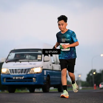 Runner Photo 4750710