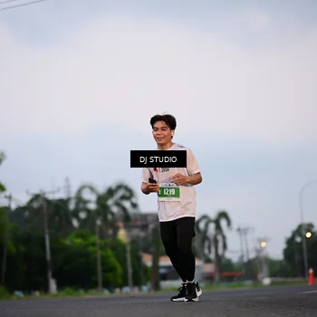 Runner Photo 4750747