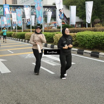 Runner Photo 4750778