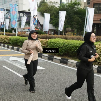 Runner Photo 4750858