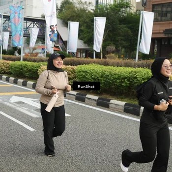 Runner Photo 4750873