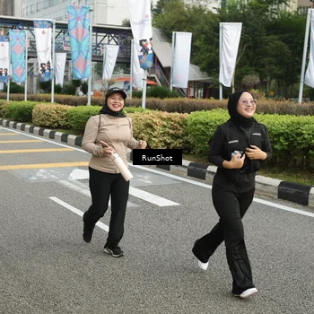 Runner Photo 4750907