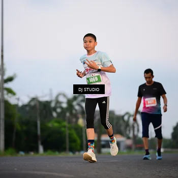 Runner Photo 4750974