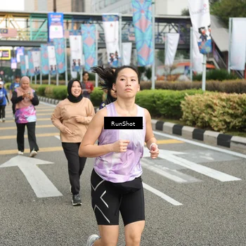Runner Photo 4750989