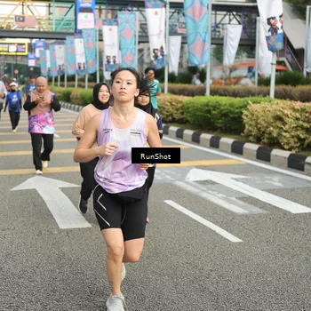 Runner Photo 4751004