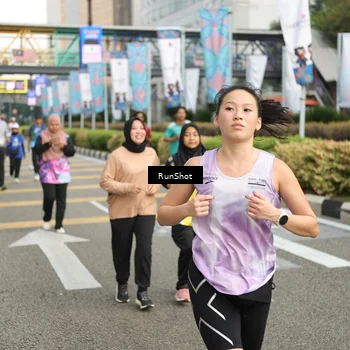 Runner Photo 4751005