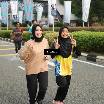 Runner Photo 4751073