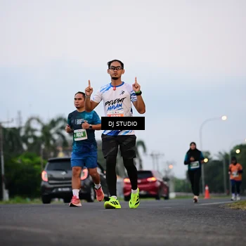 Runner Photo 4751111