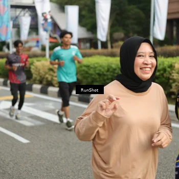 Runner Photo 4751115