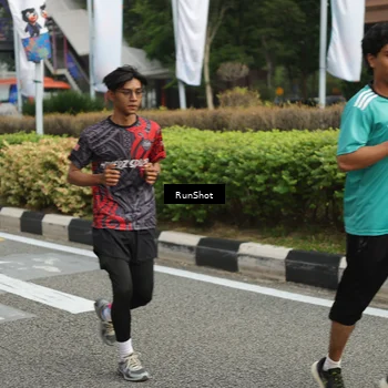 Runner Photo 4751144