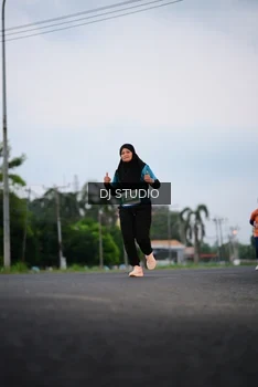 Runner Photo 4751149