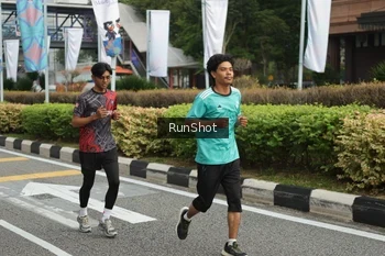Runner Photo 4751152